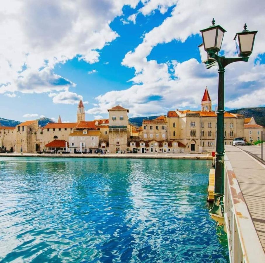 Apartman Lotos Apartment Trogir Exterior photo